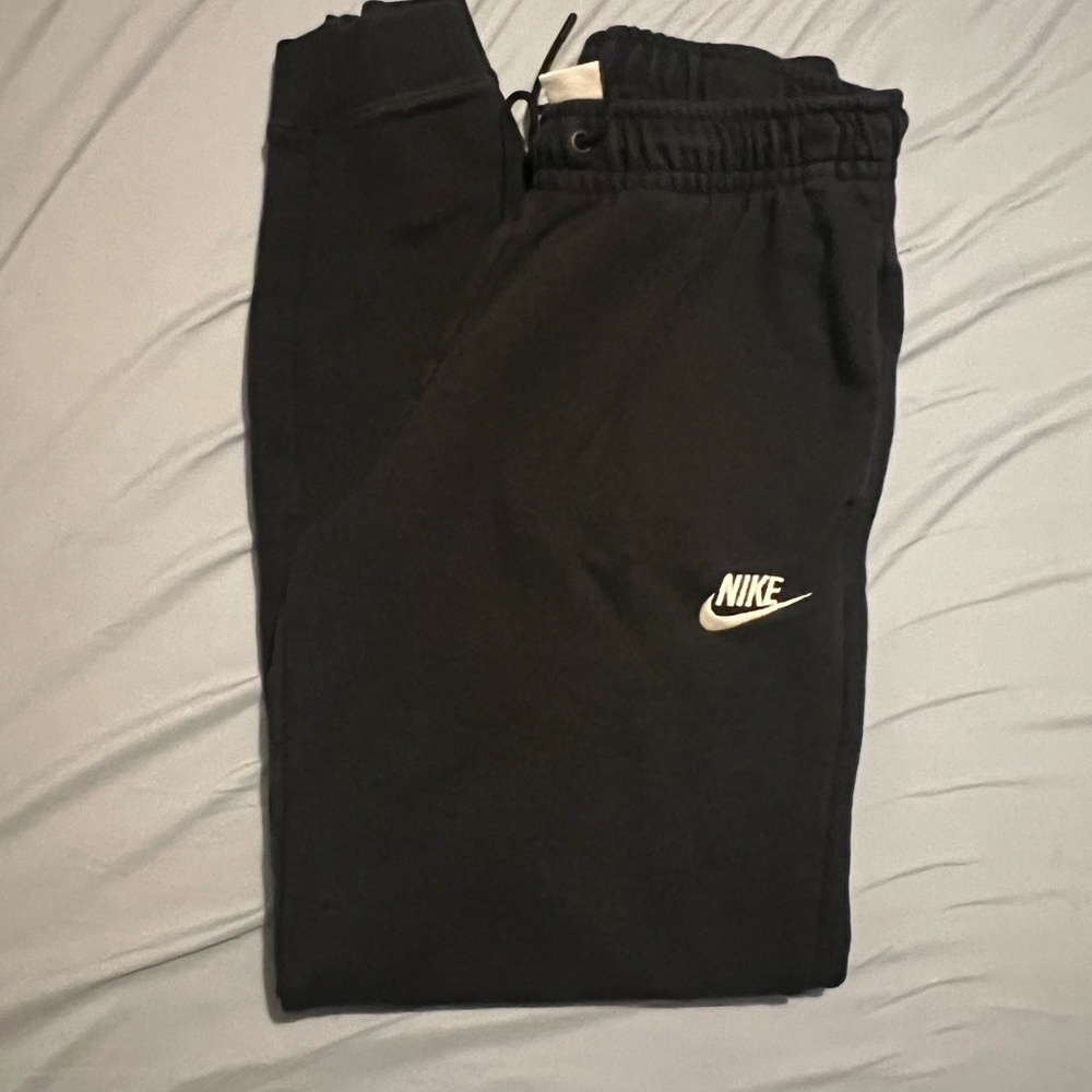 Nike joggers